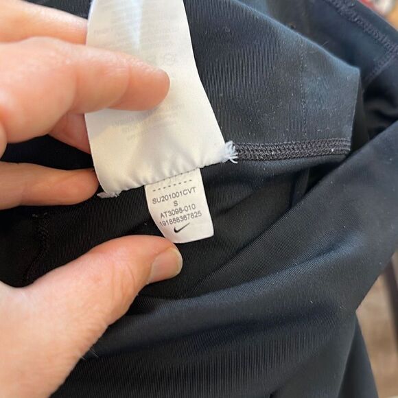 Nike Peloton Dri-Fit leggings Black Small - Picture 9 of 10